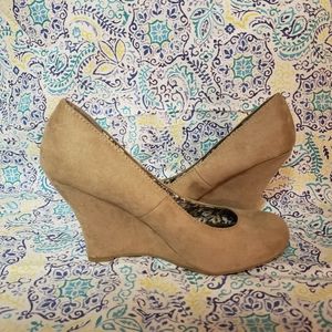 Nude wedge heels